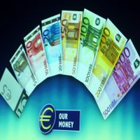 Eksperti: eiro kritērijus pārliecinoši izpildīsim; neviens kāju priekšā neaizliks