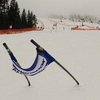 Līnsbergere pasaules čempionātā uzvar slalomā; Ģērmane dala 24. vietu
