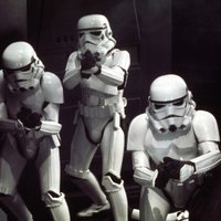 В сеть попали первые снимки со съемок 7 эпизода "Звездных войн"