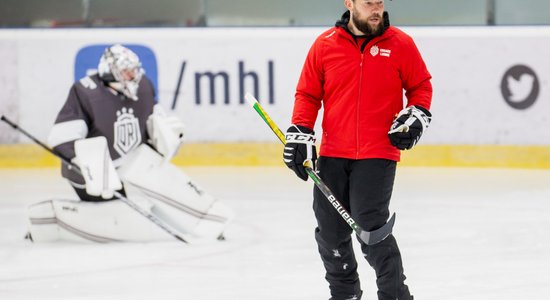 Lūsiņš kļūst par DEL kluba 'Fischtown Pinguins' vārtsargu treneri