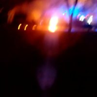 Video: Ķengaragā ar atklātu liesmu deg divi spēkrati