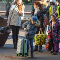 Nākamgad Latvija Ukrainas bēgļiem sniegs palīdzību līdzšinējā apjomā