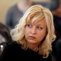 Уголовные дела против депутата РД Лочмеле-Луневой закрыты