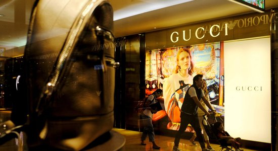 EK pārbaudījusi 'Gucci' saistībā ar iespējamiem konkurences noteikumu pārkāpumiem