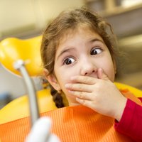 7, 11 un 12 gadus veciem bērniem valsts apmaksā zobu higiēnista pakaplojumus divas reizes gadā