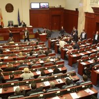 Maķedonija izsludina pirmstermiņa vēlēšanas 11.decembrī