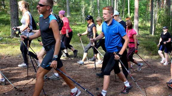 nūjošana sports aktivitāte