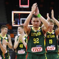Lietuvas basketbolisti Pasaules kausa ievadā 'sabradā' Senegālu