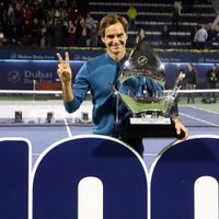 Легенда тенниса Федерер выиграл сотый титул в карьере