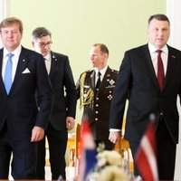 ФОТО: Встреча короля Нидерландов с президентом Латвии Вейонисом