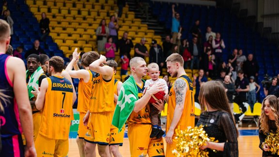 "Ventspils" ar pārliecinošu uzvaru sāk cīņu par LBL bronzu