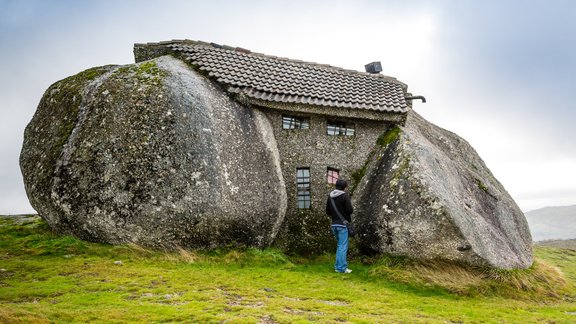 Casa do Penedo, Portugāle