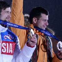 Laikraksts: Tretjakovs un Zubkovs Soču Olimpiādē bijuši valsts atbalstītā dopinga programmā
