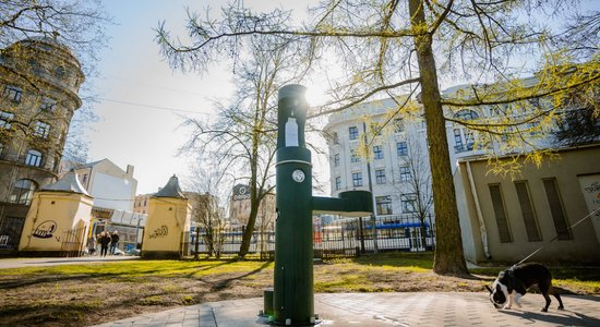 Rīgas dome neiekļauj darba kārtībā Čekušina priekšlikumu slēgt ūdens krānus parkos