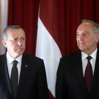 Turcijas iestāšanās process ES tiek kavēts, Rīgā paziņo Erdogans