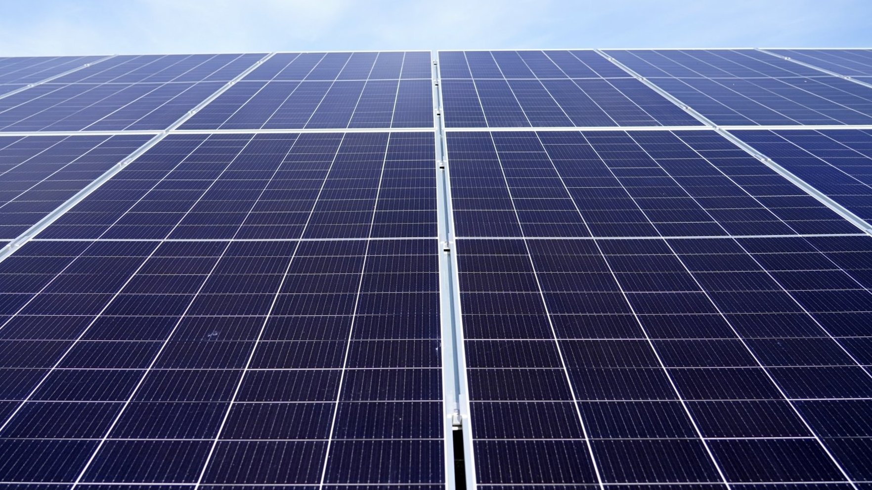 Lietuvieši izstrādā mākslīgā intelekta rīku atjaunojamās enerģijas plānošanai