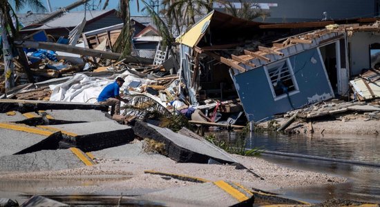 Viesuļvētrā 'Īens' Floridā bojāgājušo skaits pieaudzis līdz 47