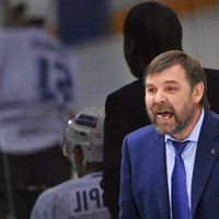 Znaroks - KHL labākais treneris; Cibuļskis un Bukarts - labākie Cerības kausa spēlētāji