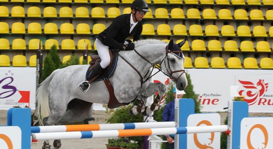 Latvijas jātnieks Andis Vārna uzvar prestižajā 'Grand Prix of Moscow'