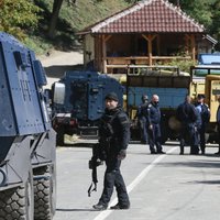 Svētdien Kosovā raidīti šāvieni Latvijas miera uzturētāju patruļas virzienā; cietušo nav