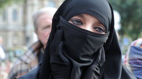 Muslim woman in France