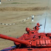 В России прошли соревнования по танковому биатлону (фото, видео)