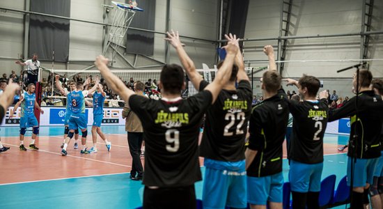'Jēkabpils Lūši' dramatiski uzvar Latvijas čempionāta finālsērijas pirmajā spēlē