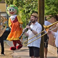 Концерты в парках и праздники микрорайонов: в Риге стартует летняя культурная программа
