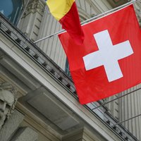 Паника из-за 5G в Швейцарии: стоит ли бояться "опасного излучения"