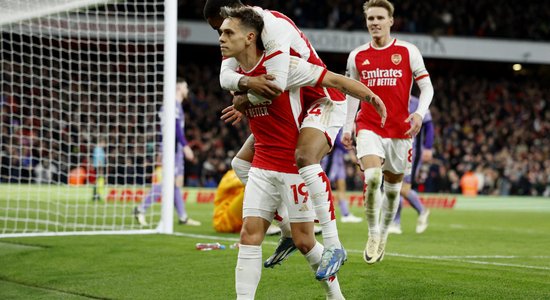 'Arsenal' ar uzvaru par 'Liverpool' samazina pretinieku pārsvaru kopvērtējumā