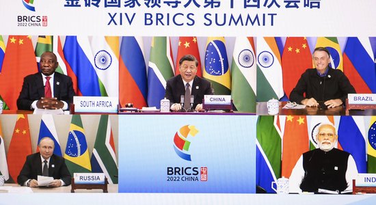 Alžīrija vēlas pievienoties BRICS valstu grupai