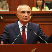 Albānijas prezidenta amatā ievēl sociālistu līderi
