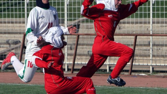 Iranian women soccer team player, Niloufar Ardalan