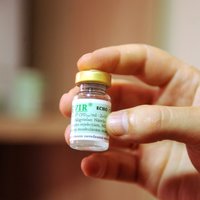 В Латвии приостановлена продажа "лекарства от рака" Rigvir