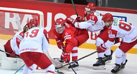 Video: KOK hokejisti baltkrieviem 'saber' piecus vārtus pirmajā periodā