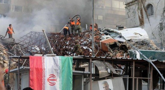 Иран обвинил Израиль в авиаударе по консульству в Дамаске