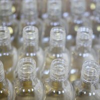 Uzieta Latgales 'točkām' paredzēta nelegālā alkohola glabātuve