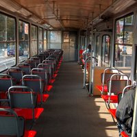 74% жителей Латвии считают, что билеты на общественный транспорт слишком дорогие