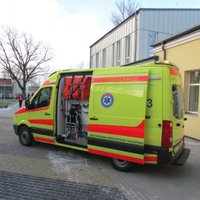 Служба скорой помощи ищет 76 водителей для работы в Рижском регионе