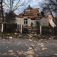 Sprādzienā divstāvu ēkā Valmierā viens cietušais