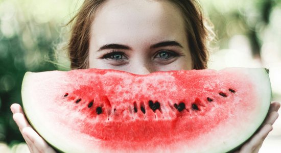 Kāpēc dažiem cilvēkiem neveidojas caurumi zobos? Cik liela nozīme gēniem, cik – higiēnai