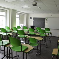 Из-за обязательной вакцинации в Кекавском крае готовы уволиться 63 педагога