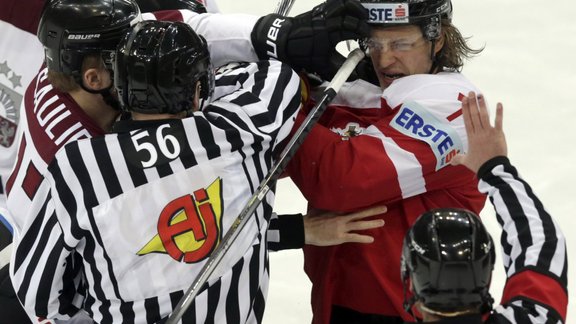 Hokejs, pasaules čempionāts: Latvija - Austrija - 1