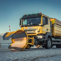 Latvijas autoceļu uzturētājs saņēmis deviņus jaunus sniega tīrītājus