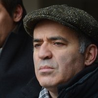 Kasparovs: Trampa uzvara būtu 'debesu dāvana' Putinam