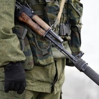 Песков: войска РФ защищают в Крыму Черноморский флот
