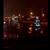 Video: Autoavārijā Deglava ielā - trīs cietušie