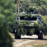 Somu 'Patria' aicina latviešus kopā ražot bruņumašīnu Latvijas armijai