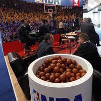 NBA par 'pārāk lielu runāšanu' soda 'Rockets'