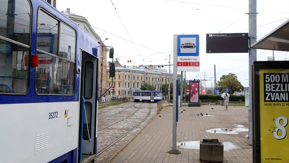 Pieturvietās uzstāda elektroniskos tablo - 5